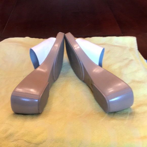 Used Wedge Sandals. - Picture 2 of 6